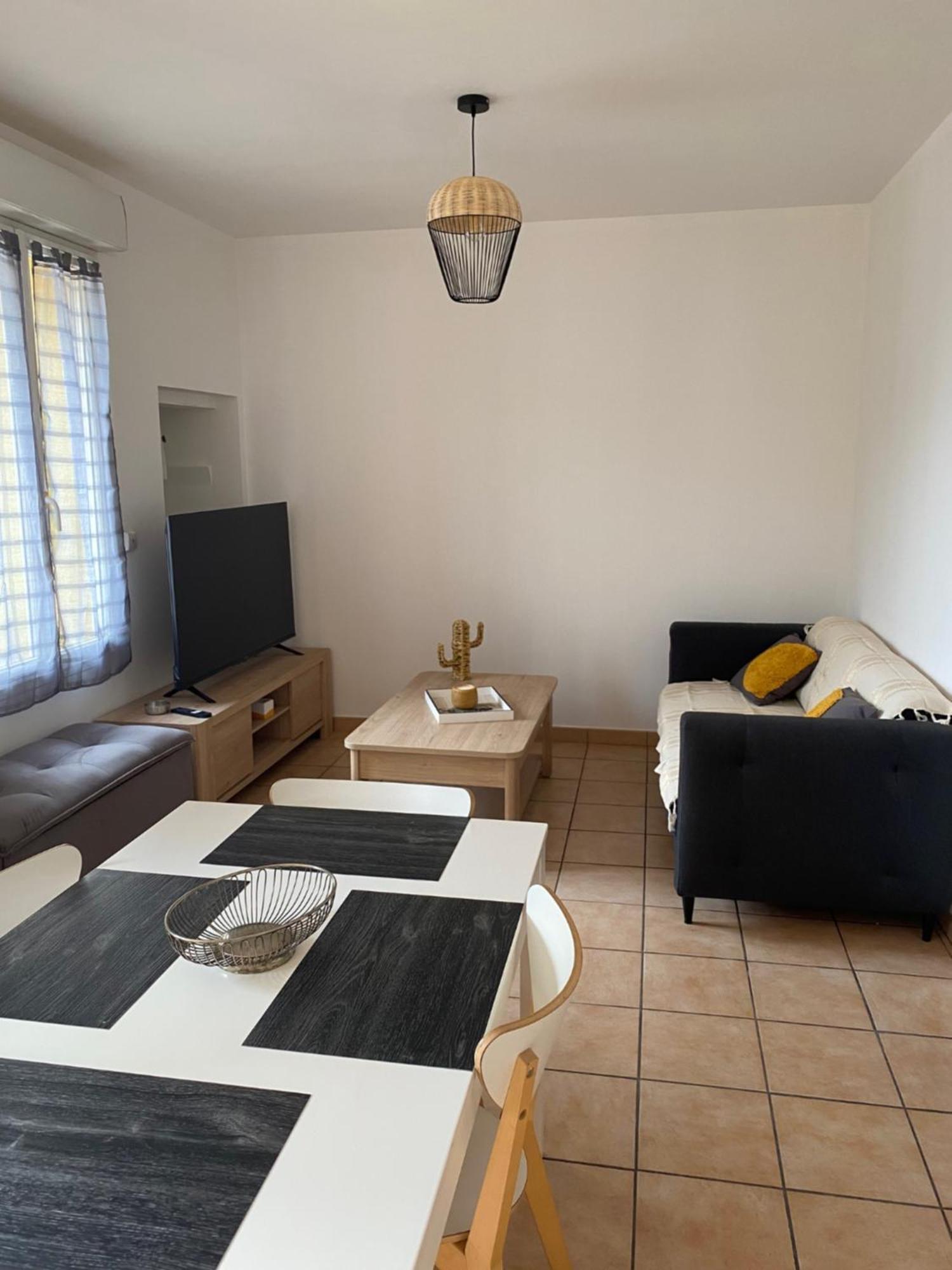 Tres Bel Appartement ! Saleilles Extérieur photo